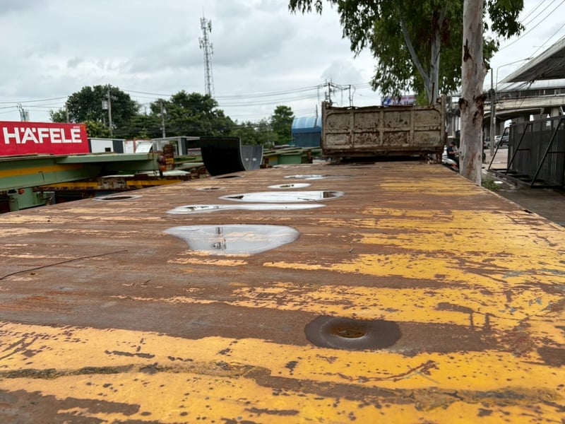 ลูกพ่วงพื้นเรียบ 3เพลาปี 57, 59 ยาว 7.45 ม. กว้าง 2.5 ม. 