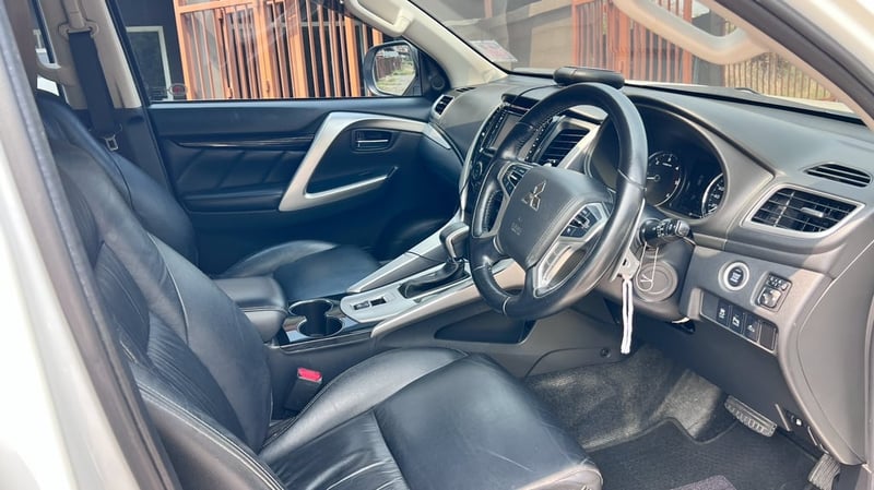 PAJERO 2.5 ปี 2017 ขับ 2WD ปี 61 