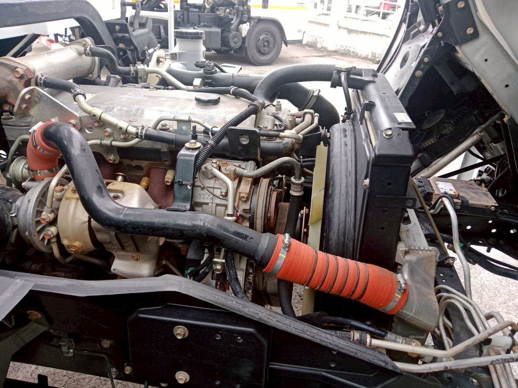 ISUZU FRR210 ปี65 ดั๊มพ์5คิว