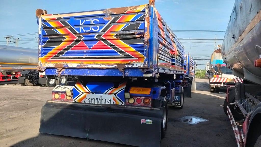 หกล้อดั้ม พ่วง แม่-ลูก FRR 210แรง ปี 2563 หกล้อดั้ม พ่วง แม่-ลูก FRR 210แรง ปี 2563