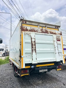 ISUZU FVM 300แรงม้า 10ล้อ ตู้แห้ง ปี58 6.5เมตร