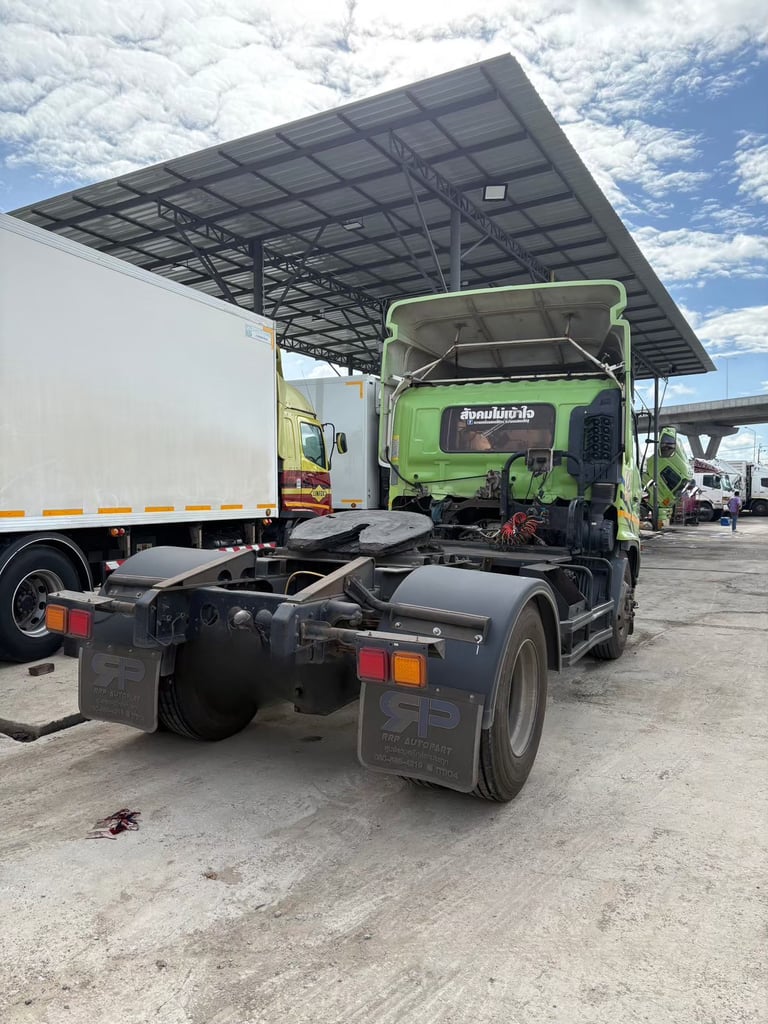 หัวลาก 6 ล้อ #HINO #FG8J 212 ปี 55 มี 3 คัน