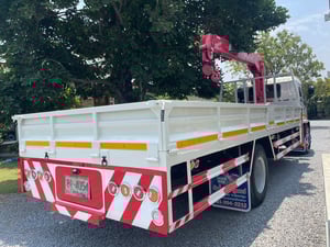 Isuzu Deca เครนท้องวีล่างบนตะขอพับ 5.50 ตัน ปี 48 FTR 200 แรง แอร์เย็น 