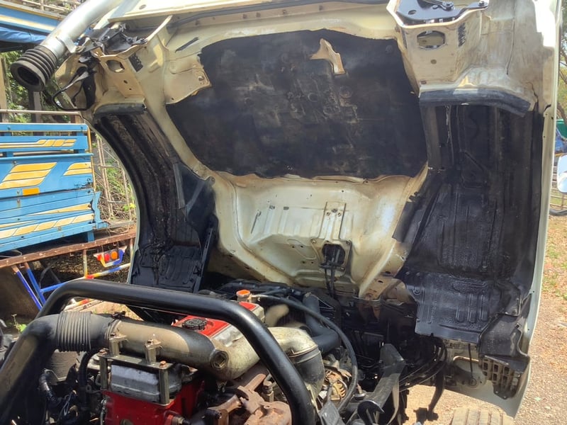 Hino 6 ล้อ(ดั้มพ์สามมิตร) ดูโท้ 136แรง ยูโร2 ปี50