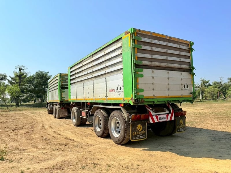 UD Truck CWE 350 ทะเบียน AP72 - 67-2161,67-2168