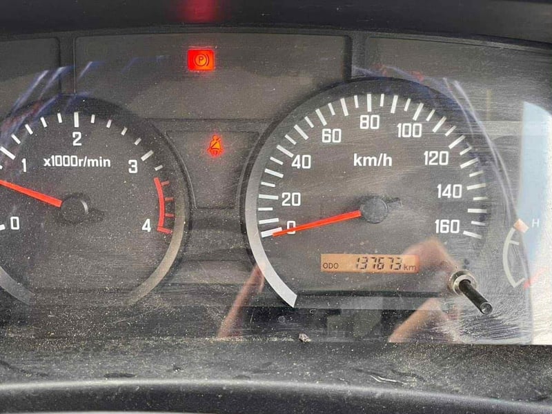 ISUZU NPR150 ปี62 ตู้3บาน ยาว4.20เมตร 