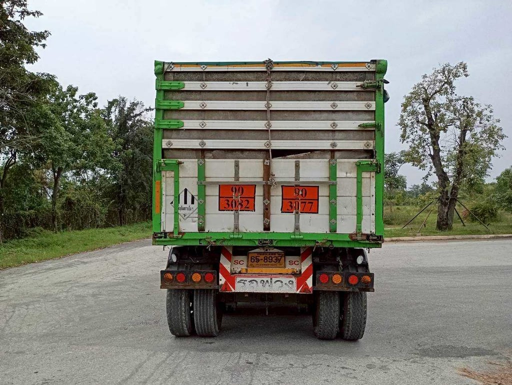 HINO Victor 500 344 แรง EURO 3 ทะเบียน 65-8843 พ่วง 65-8937 HINO Victor 500 344 แรง EURO 3 ทะเบียน 65-8843 พ่วง 65-8937