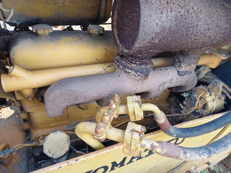 KOMATSU D50A รถดันดินรุ่นคลาสสิก KOMATSU D50A รถดันดินรุ่นคลาสสิก