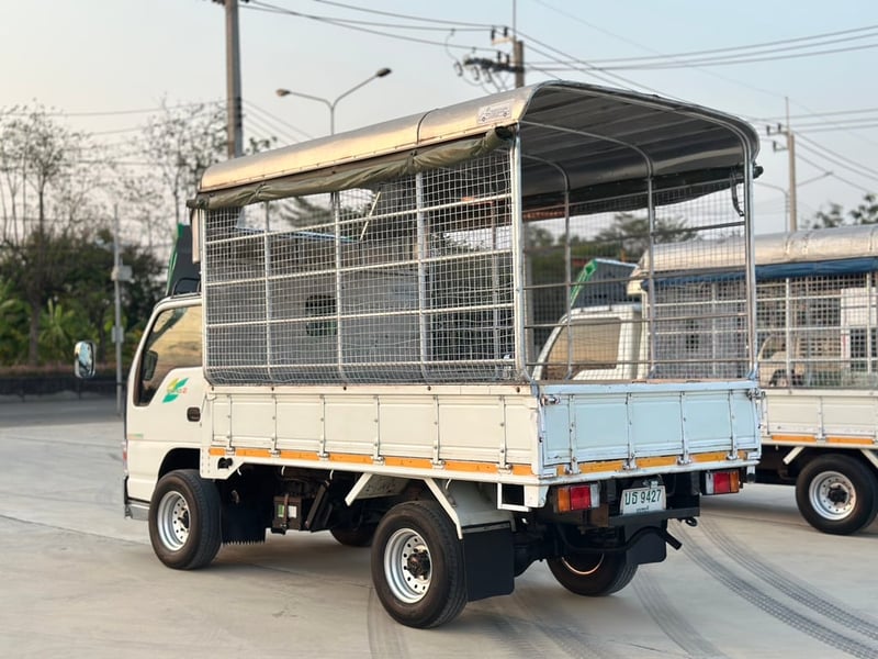 𝐈𝐒𝐔𝐙𝐔 𝐍𝐊𝐑 หัวการ์ตูน - 4ล้อ กระบะพร้อมคอกเหล็ก ยาว 3.10ม