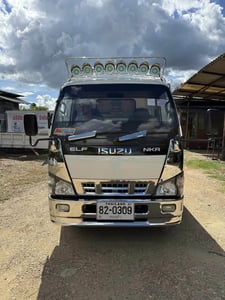 ISUZU NKR 100แรงเทอร์โบ ปี50 ดัมพ์3คิว ยาว3.18 กว้าง1.90 ISUZU NKR 100แรงเทอร์โบ ปี50 ดัมพ์3คิว ยาว3.18 กว้าง1.90