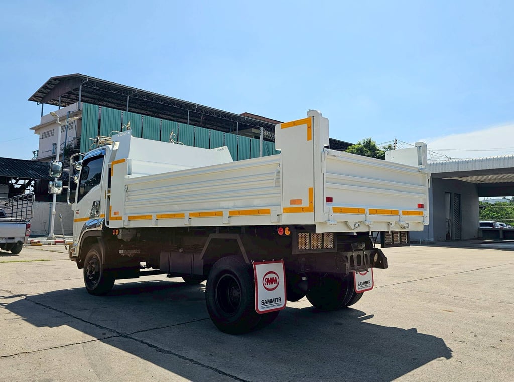 ISUZU #FRR190 6 ล้อ ดั้มพ์ 5 คิว ปี 2565 ไมล์ 50,000 โล