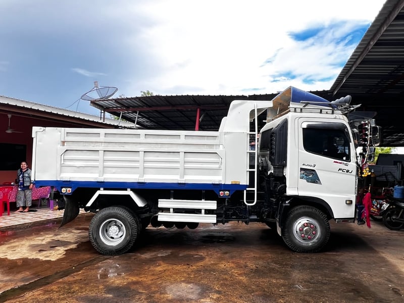 Hino 190แรง ดั้มพ์ 5คิว