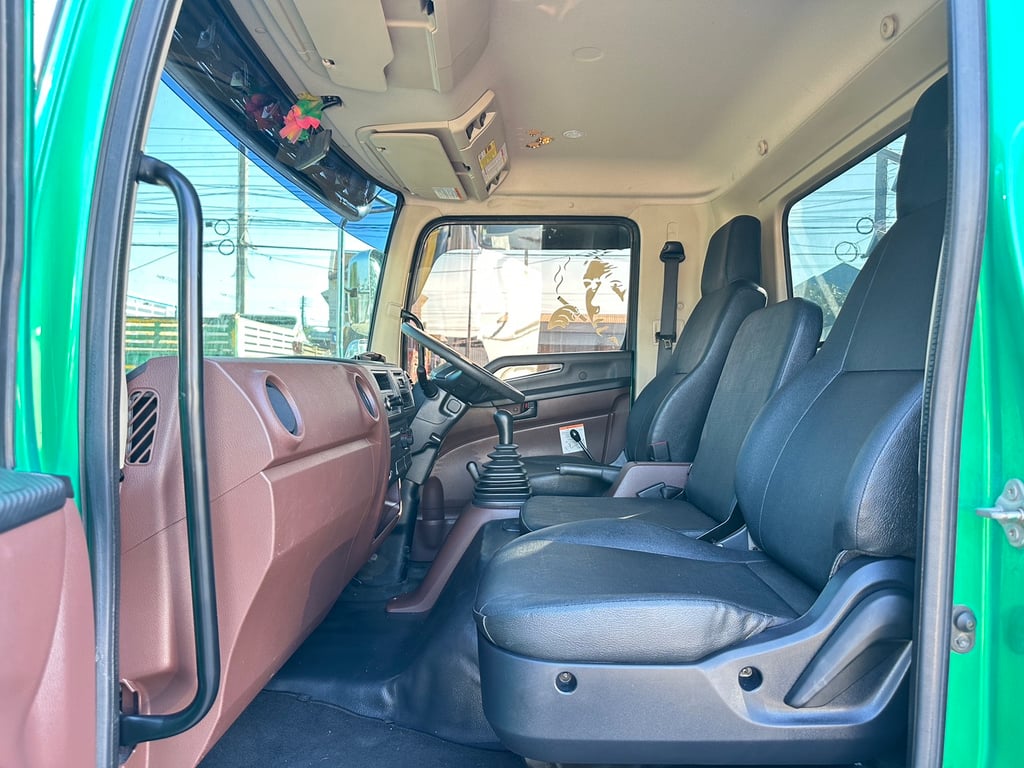 Hino mega 210 ปี64 ไมล์ 5x,xxx กระบะดั้มยาว 5เมตร