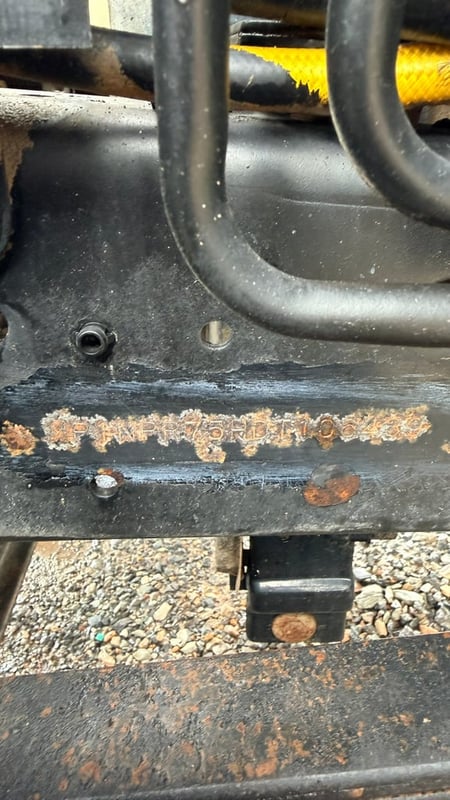 Isuzu 6 ล้อ  NPR150 แรง ปี 57 