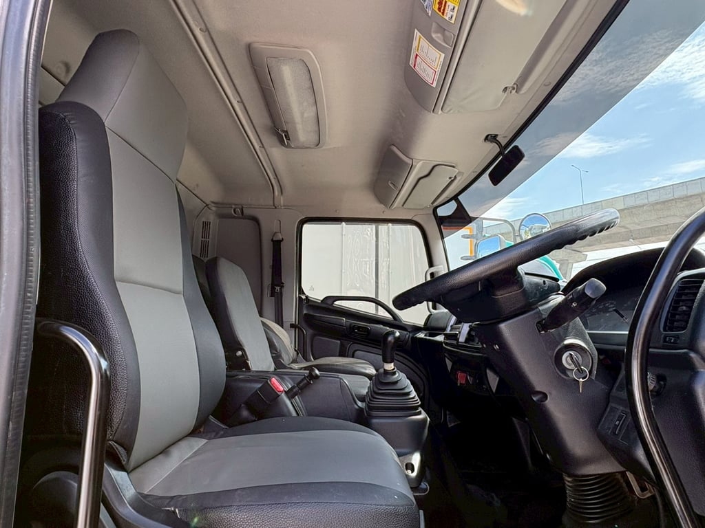 HINO 240 ปี 62 เฮี๊ยบพับ 3 ตัน ตามสภาพ 