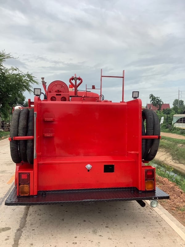 มิตซูไอหลง (รถดับเพลิง) 160แรง ปี40 ไมล์น้อย พร้อมใช้