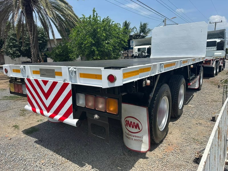 ลูกพ่วง สามเพลา สามมิตรแท้ มือเดียวออกป้ายแดง ปี 55 ราคา 270,000 บาท ลูกพ่วง สามเพลา สามมิตรแท้ มือเดียวออกป้ายแดง ปี 55 ราคา 270,000 บาท