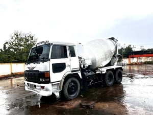 Hino 270 แรง โม่ปูน ปี 48 Hino 270 แรง โม่ปูน ปี 48