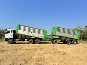 UD Truck CWE 350 ทะเบียน AP72 - 67-2161,67-2168