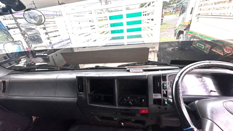 FXZ360 ดั้ม แม่+ลูก โทนดำเขียว ปี 55 อู่โชคชัย เนื้อๆ 28 ตัน 