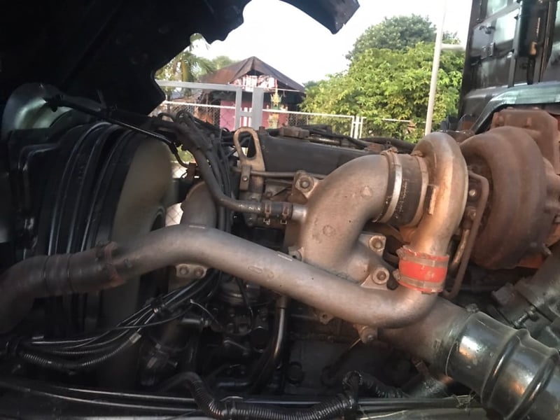 ขายสิบล้อดั้ม อีซูซุ เดก้า 320แรง ปี 2550 รุ่น Max โหลด  ปั้มสามมิตร 