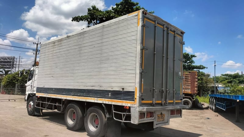 HINO สิบล้อ ตู้ห้องเย็น ฮีโน่เมก้า 260แรง เพลาเดียว รถบรรทุก 10ล้อ ตู้เย็น ปี2010