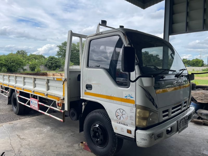 Isuzu NQR 150 แรงเทอร์โบ ปี 50 เพาเวอร์ แอร์เย็น ยาว 5.50 ม สีเดิมทั้งคัน 