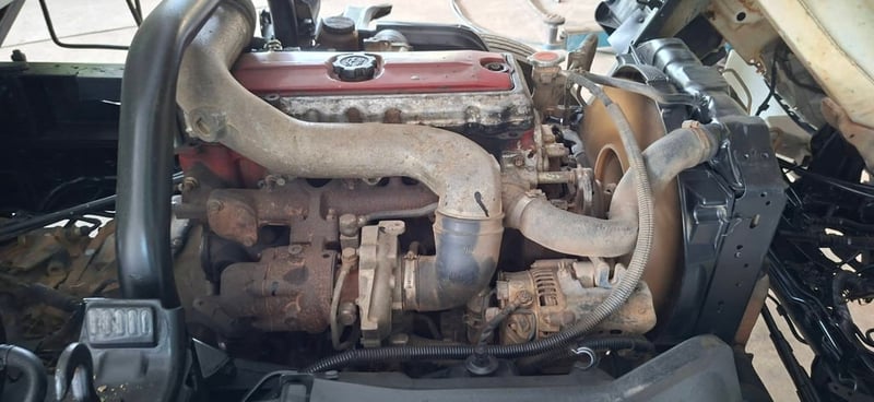 Hino 6 ล้อ(ดั้มพ์สามมิตร) ดูโท้ 136แรง ยูโร2 ปี50