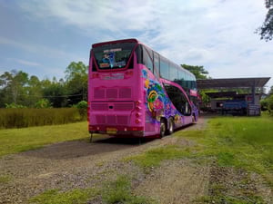 รถบัส พร้อมใข้งาน ราคา 750,000 รถบัส พร้อมใข้งาน ราคา 750,000