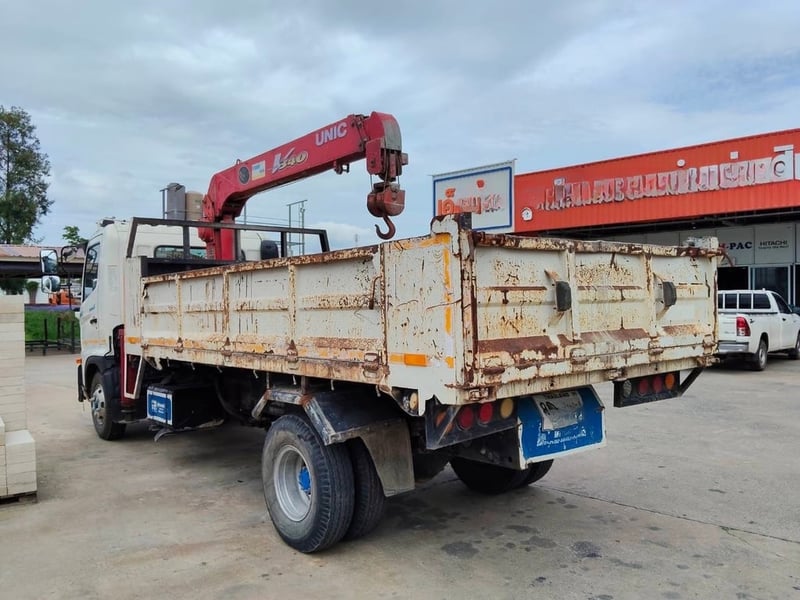 รถเครน HINO FC 155 ปี 63 กระบะดั้ม  ราคา 990,000 บาท 