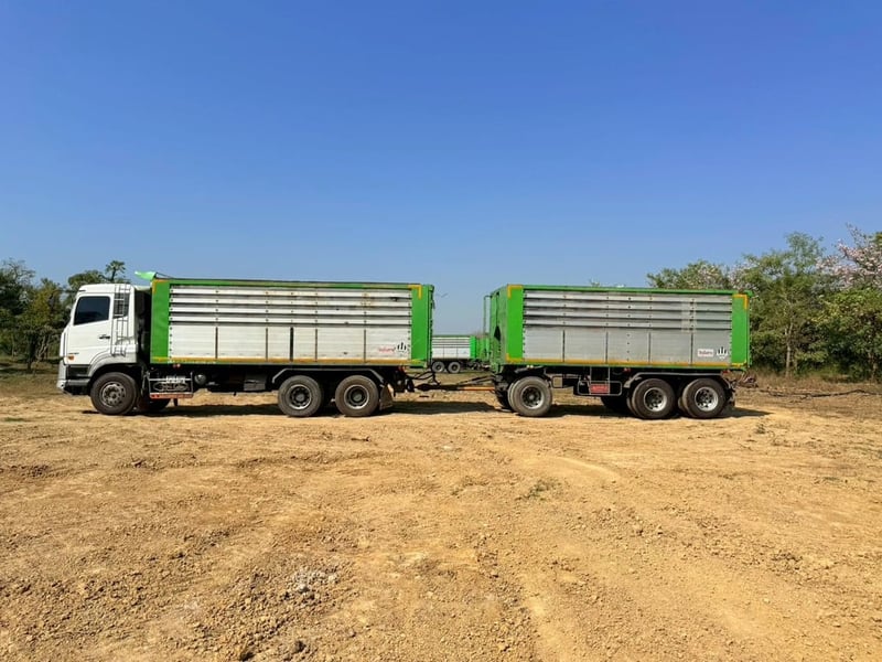 UD Truck CWE 350 ทะเบียน AP72 - 67-2161,67-2168