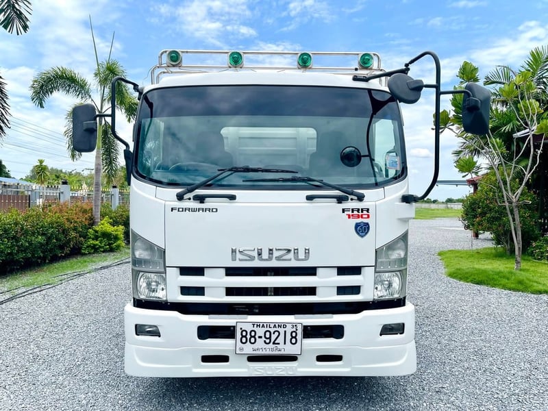 6 ล้อ ISUZU FRR 190 แรง เทอร์โบ ปี60 กระบะสแตนเลสทั้งลูก ยาว 5.60 กว้าง 2.20 สูง 1.30 เมตร 