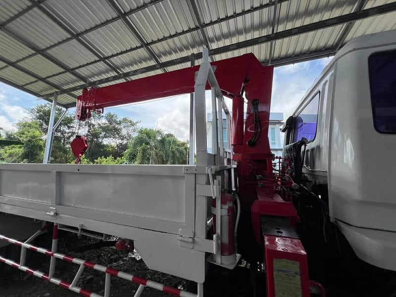 10 ล้อเครน รถประกอบ  มีเล่ม ภาษีไม่ขาด (เจ้าของขายเอง)