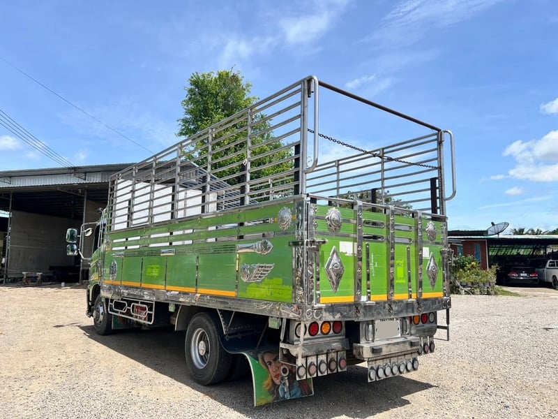 HINO MEGA150 ปี48 กระบะปิเนียม คอกเลส พื้นเลส HINO MEGA150 ปี48 กระบะปิเนียม คอกเลส พื้นเลส