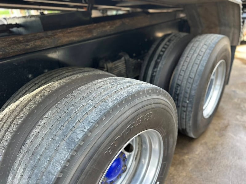 ISUZU 360 ปี 61 ดั้มเกษตรอู่ ซีที ทรัค ใส่ของ 31 ตัน 