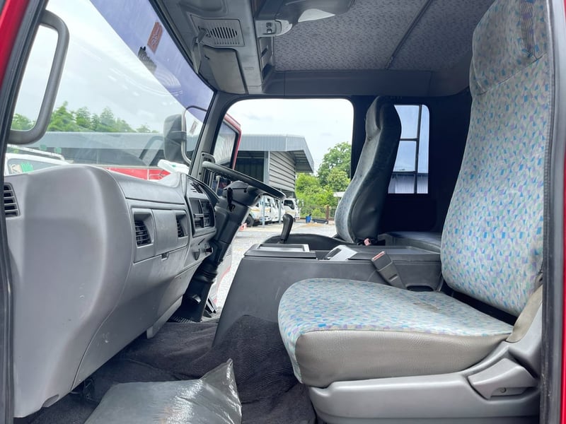 6 ล้อ HINO FD1J เครื่อง 195 แรง ปี 2554 6 ล้อ HINO FD1J เครื่อง 195 แรง ปี 2554