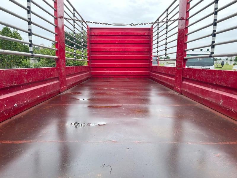 6 ล้อ HINO FD1J เครื่อง 195 แรง ปี 2554 6 ล้อ HINO FD1J เครื่อง 195 แรง ปี 2554