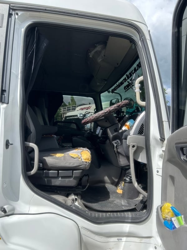 หัว+หาง UD ปี 65 (เจ้าของขายเอง) หัว+หาง UD ปี 65 (เจ้าของขายเอง)