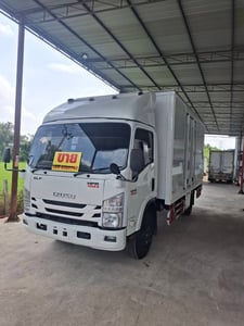 Isuzu NPR รถ6ล้อ 150แรงปี63 Isuzu NPR รถ6ล้อ 150แรงปี63