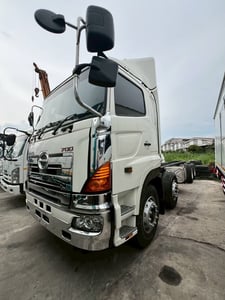 12ล้อฮีโน่ซีรีย์700เพลาเดียวหัวแชสซี (เงินสด) 12ล้อฮีโน่ซีรีย์700เพลาเดียวหัวแชสซี (เงินสด)