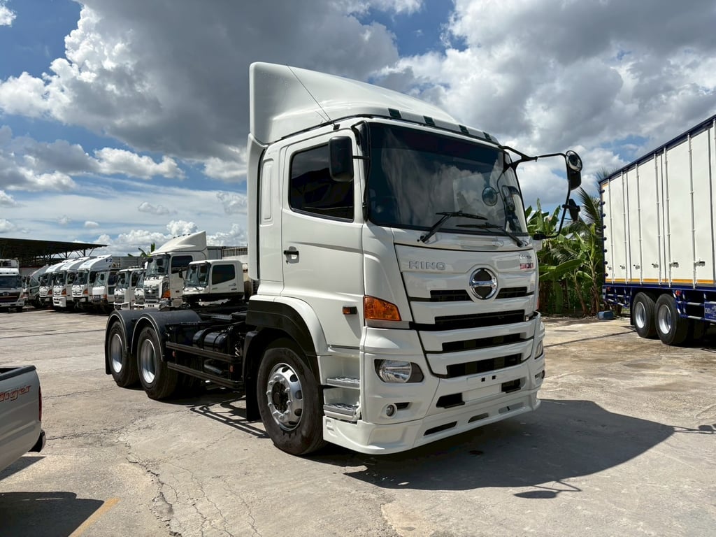 หัวลาก Hino Victor 344 ปี 61 ราคา 1,480,000 บาท