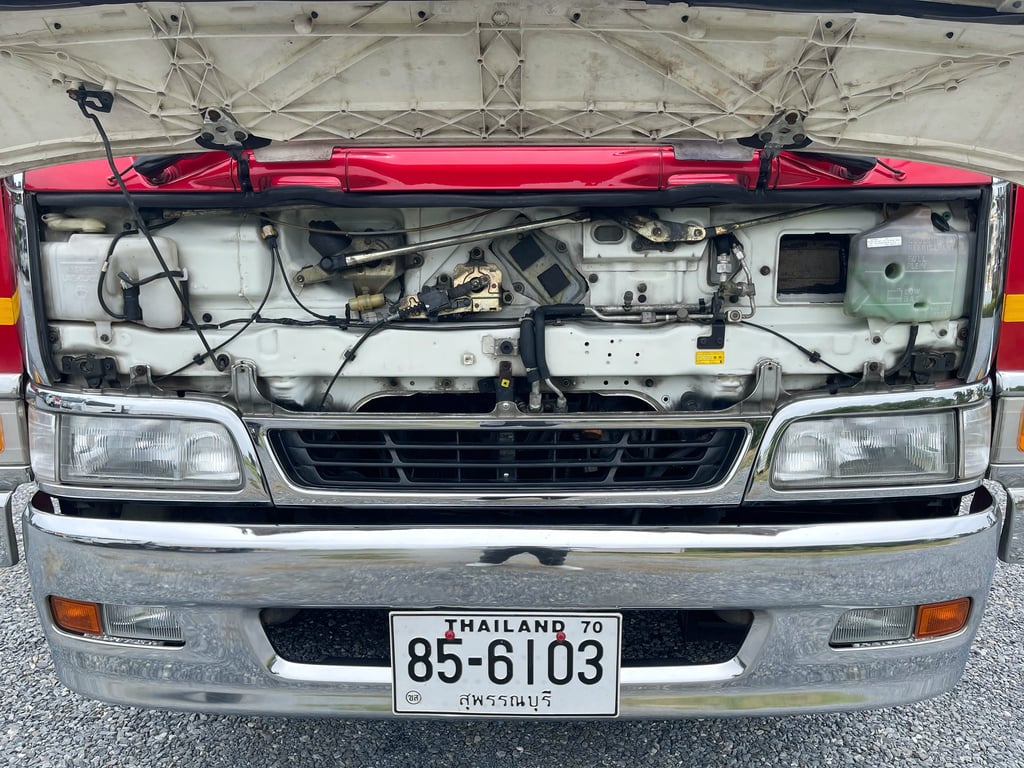 6 ล้อ HINO FD1J เครื่อง 195 แรง ปี 2554 