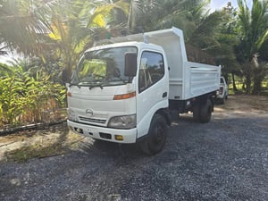 Hino 6 ล้อ(ดั้มพ์สามมิตร) ดูโท้ 136แรง ยูโร2 ปี50