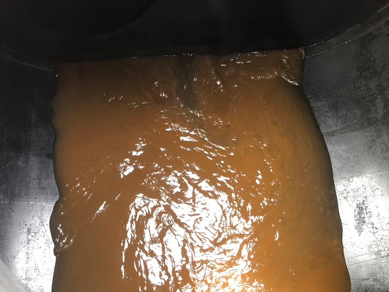 6 ล้อ Isuzu NQR175 แรง ปี 50  รถน้ำ 5,000 ลิตร  