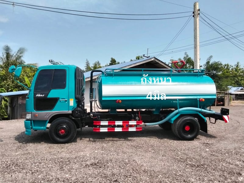 Hino 6 ล้อ FB4j150 ยูโร1 ปี40 รถน้ำ Hino 6 ล้อ FB4j150 ยูโร1 ปี40 รถน้ำ