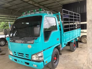 Isuzu 4 ล้อ NKR100แรง คอก ปี51 ราคา 295,000 บาท