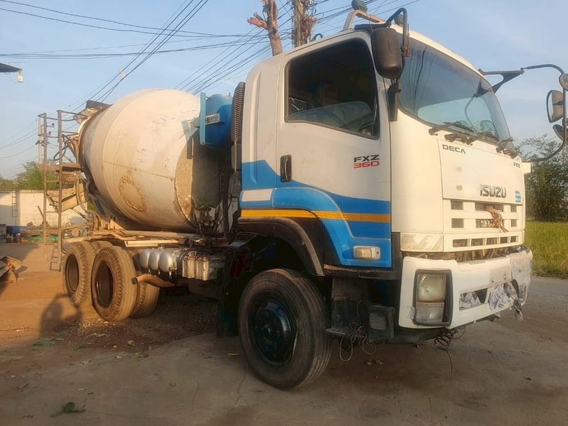 รถโม่ปูน ISUZU 360 แรงปี57 โม่7คิวโม่ ยี่ห้อzecom