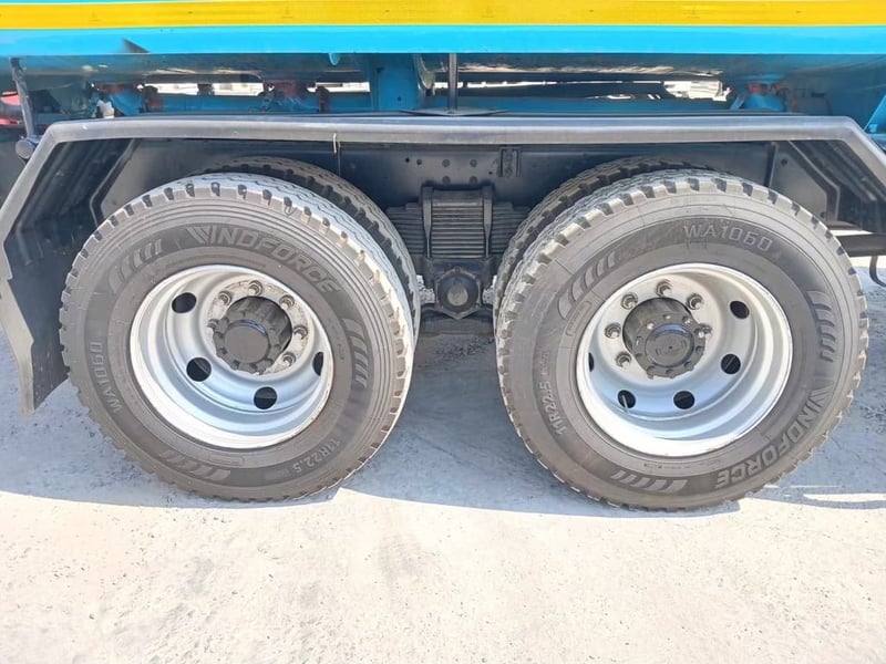 10 ล้อฮีโน่ รถน้ำ500 ปี57 ราคา 1,150,000 บาท