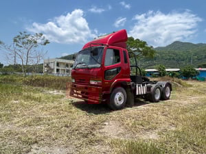 หัวลาก HINO 2 เพลา 285 แรง เทอร์โบ  6 เกียร์  หัว M6 ลงเล่มแล้ว ทะเบียน ม.79 