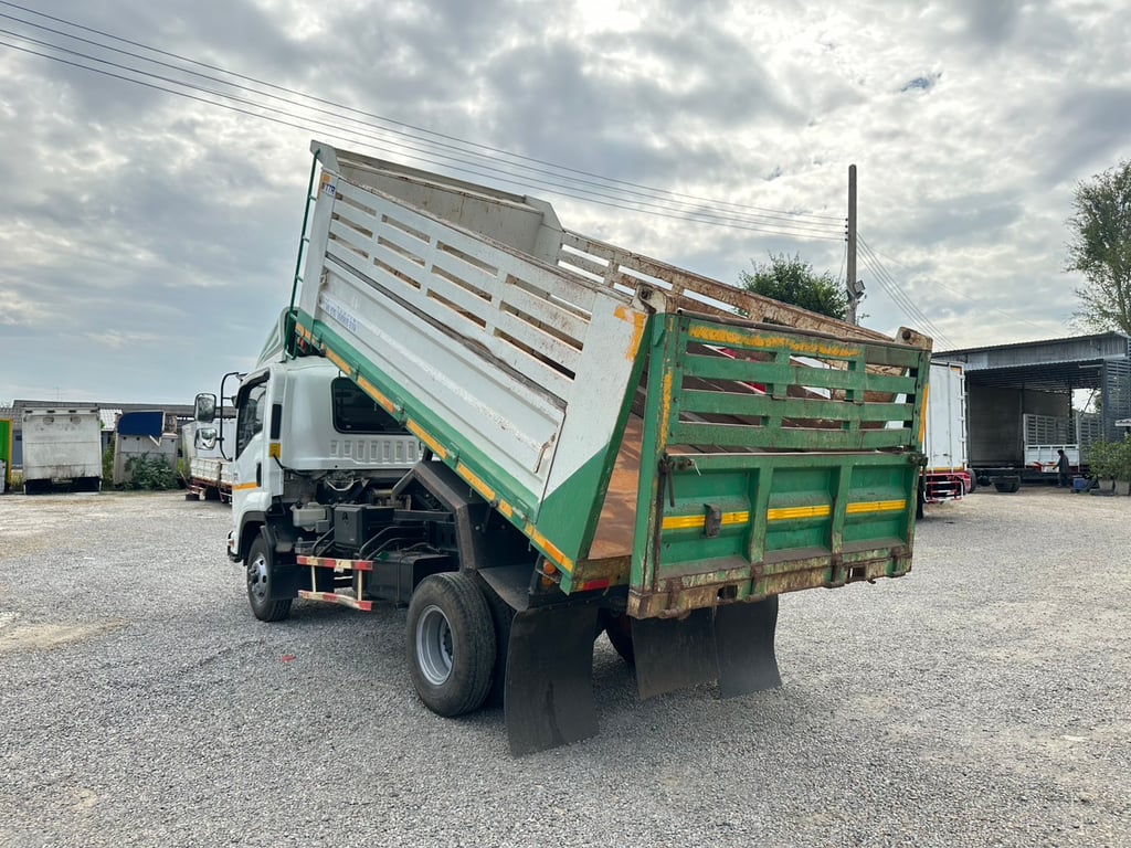 ISUZU FRR210 ปี65 ดั้มพ์ ISUZU FRR210 ปี65 ดั้มพ์